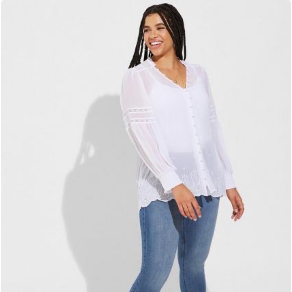 Torrid White Chiffon Ruffle Collar Eyelet Embroidered Blouse NWT